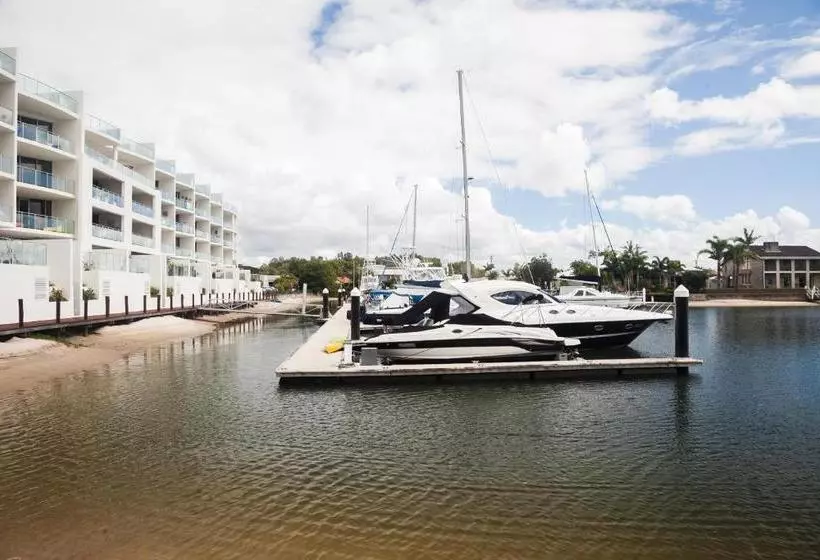 Hotelli Bluewater Point Resort