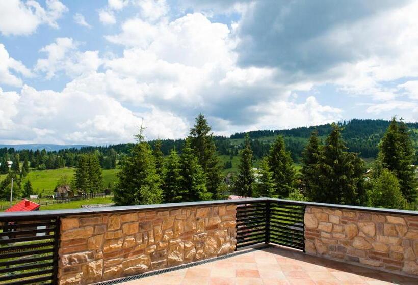 هتل Domeniul Dornei