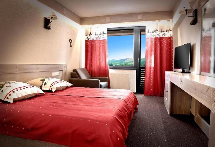 هتل Domeniul Dornei