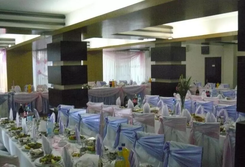 هتل Euro House