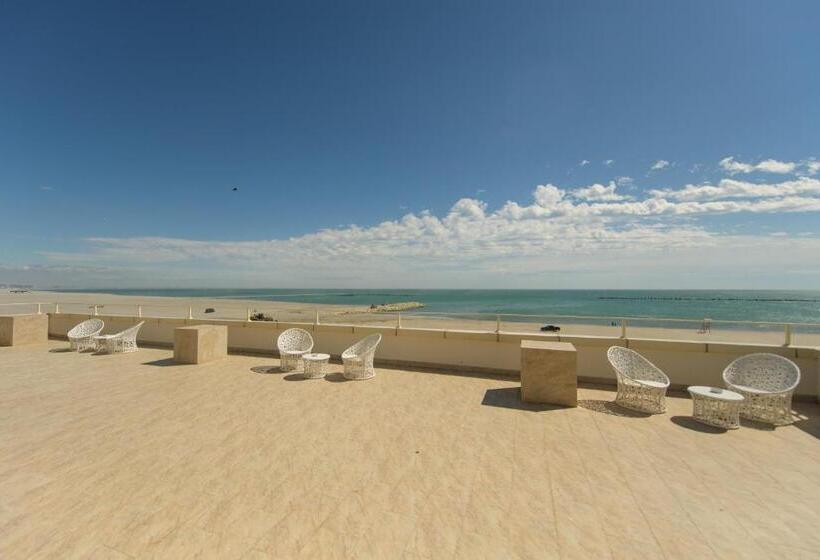 ホテル Golden Palace