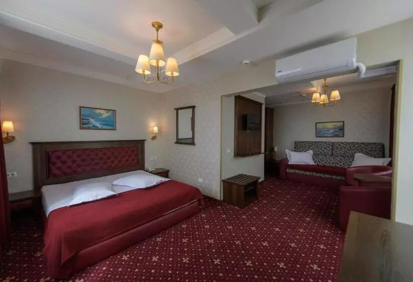 هتل Golden Palace