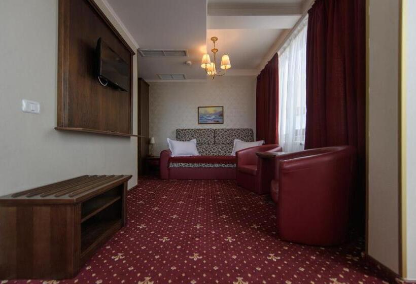 ホテル Golden Palace