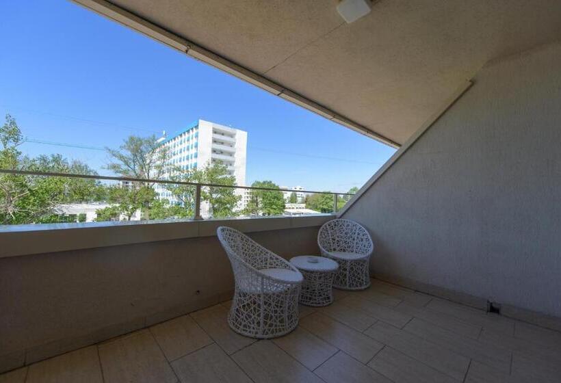 ホテル Golden Palace