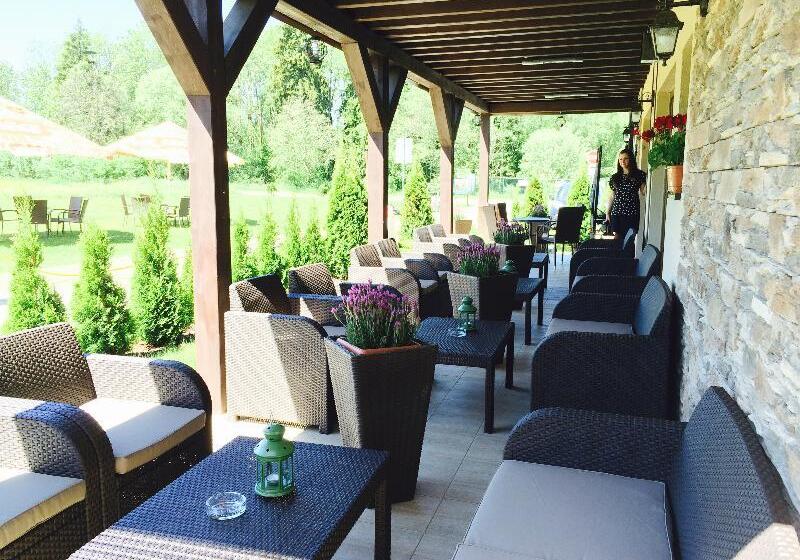 בית מלון כפרי Hilson Apartments Jasná