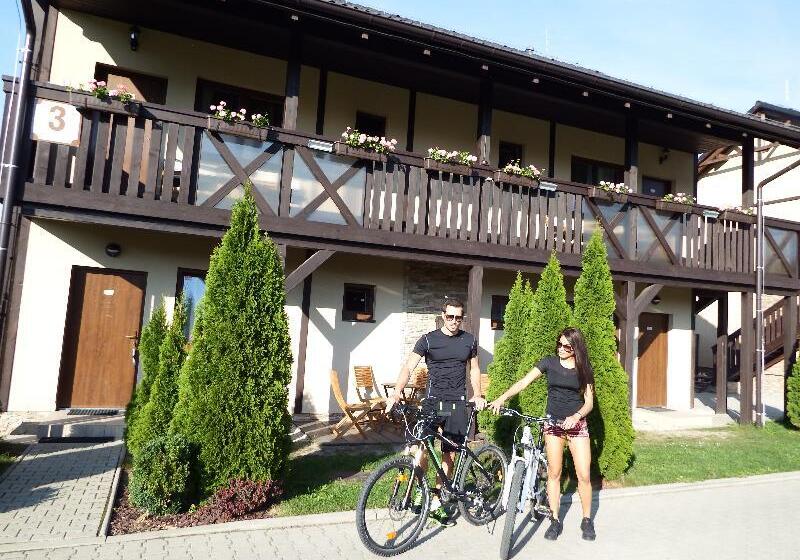 בית מלון כפרי Hilson Apartments Jasná