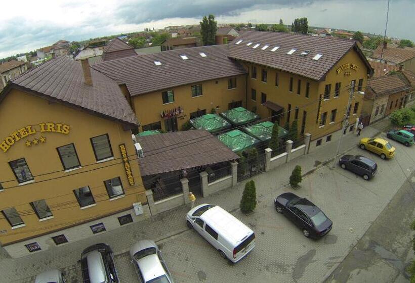هتل Iris