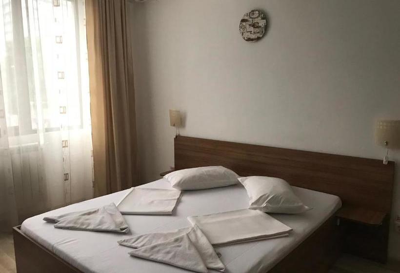 בית מלון כפרי Mihaela