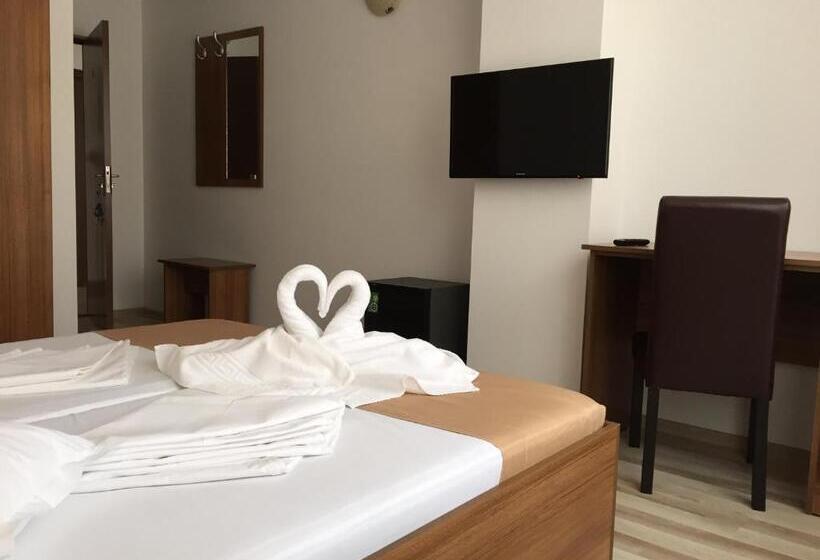 בית מלון כפרי Mihaela