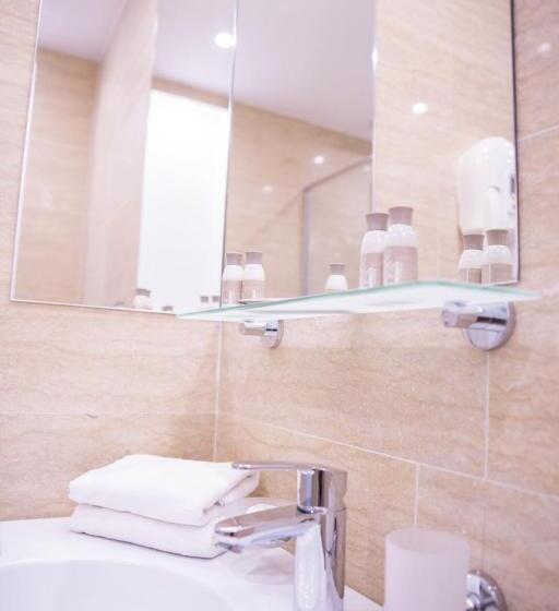 בית מלון כפרי Nautic Luxury Club