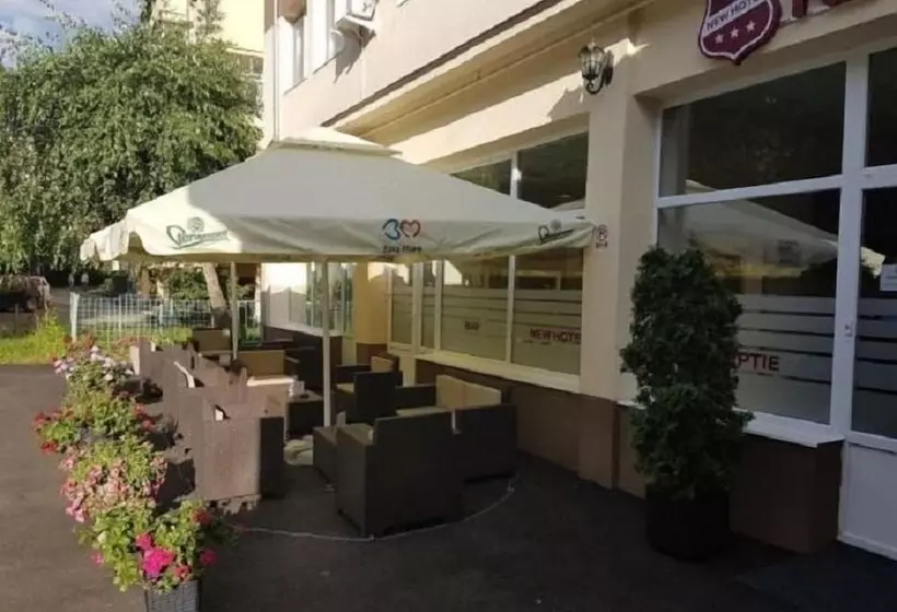 Hotel New