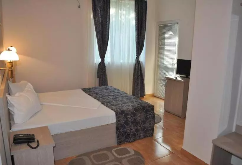 Hotelli Regal