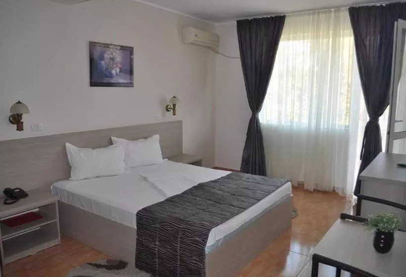 Hotelli Regal