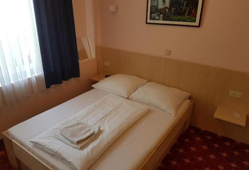 فندق Restaurant Sophienaue