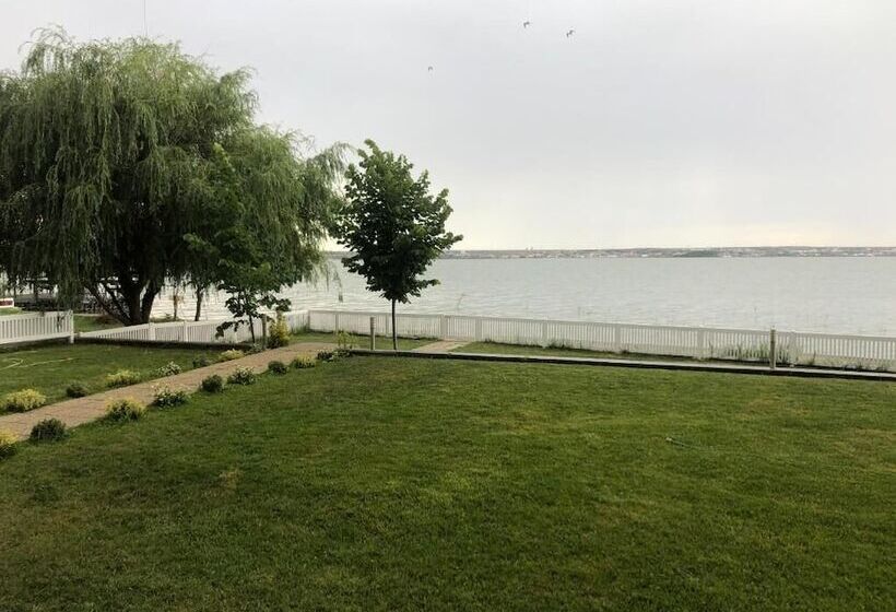 בית מלון כפרי Romantic