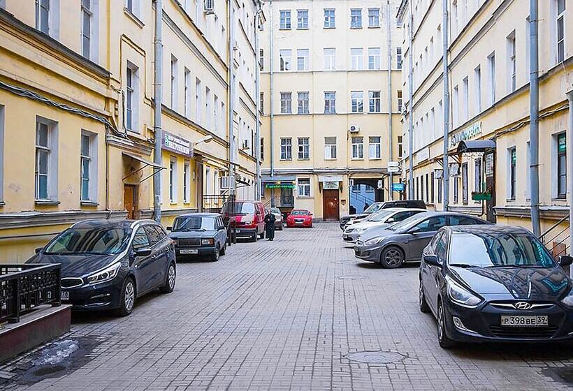 Superhostel On Nevsky 130
