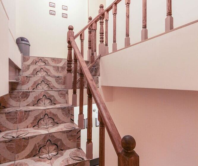 Superhostel On Nevsky 130