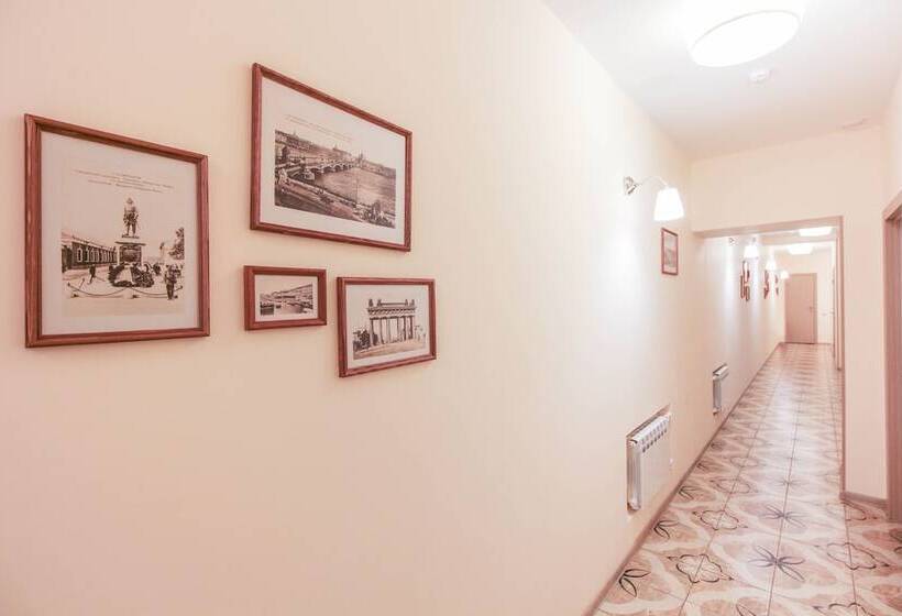 Superhostel On Nevsky 130