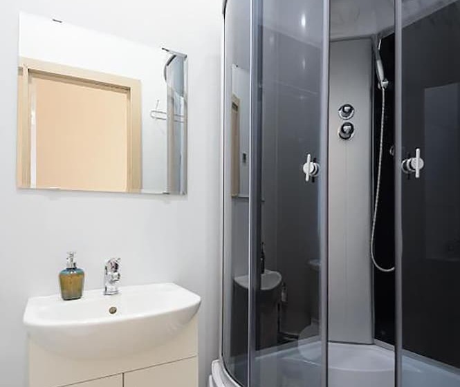 Superhostel On Nevsky 130