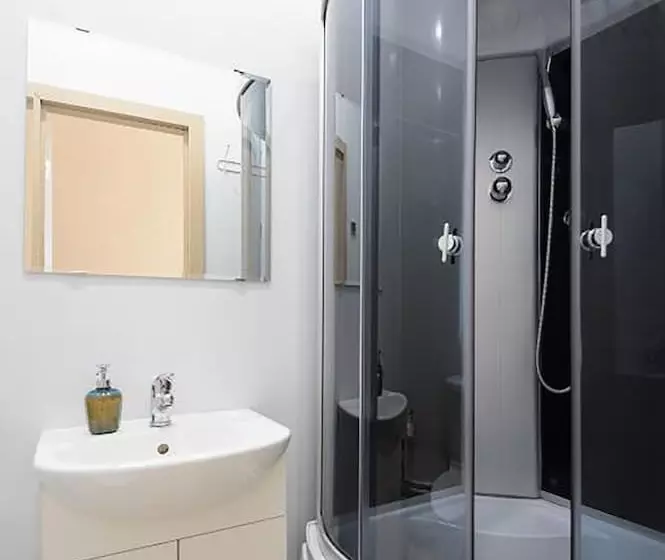 Superhostel On Nevsky 130