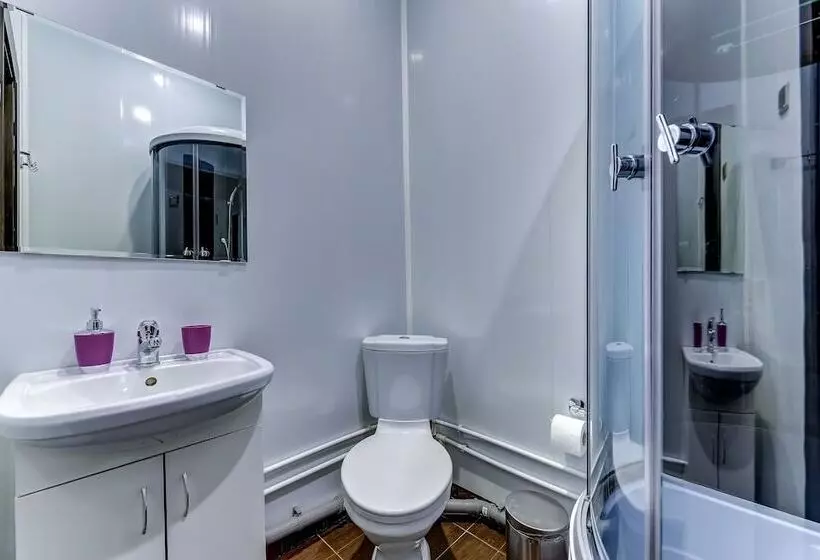 Superhostel On Nevsky 130