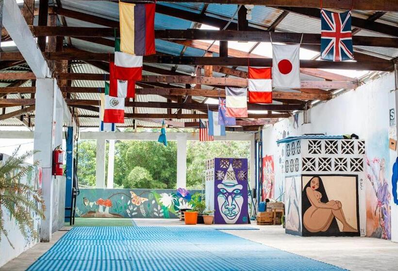 فندق صغير El Mural Backpackers