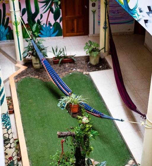 فندق صغير El Mural Backpackers