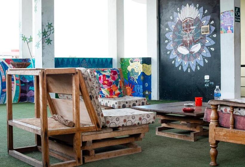 فندق صغير El Mural Backpackers