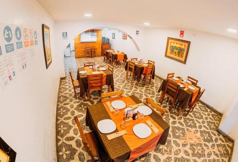 ユースホステル Los Esteros