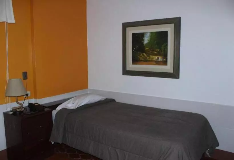Hotel Bracamonte