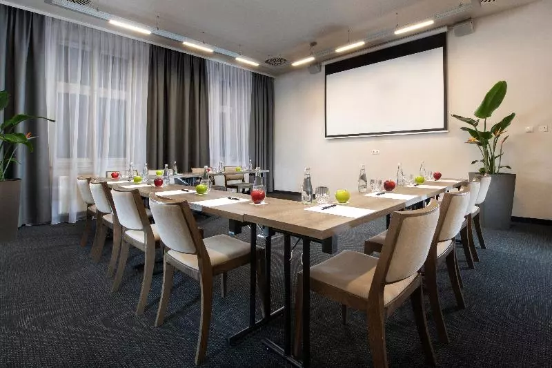 Leonardo Boutique Hotel Krakow Old Town