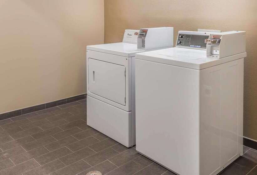 ホテル Mainstay Suites Edinburg