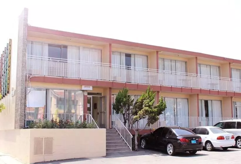 Hotelli Pasadena Rose Inn
