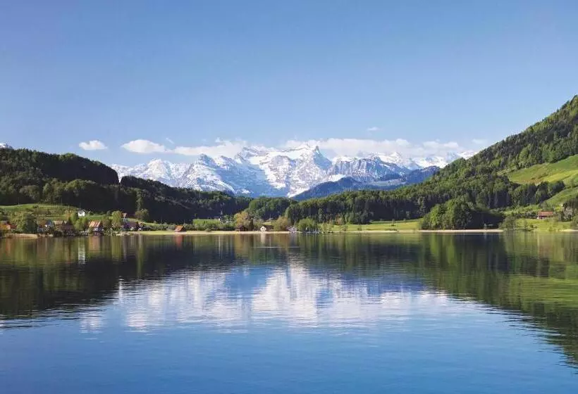 Hotelli Restaurant Eierhals Am ägerisee