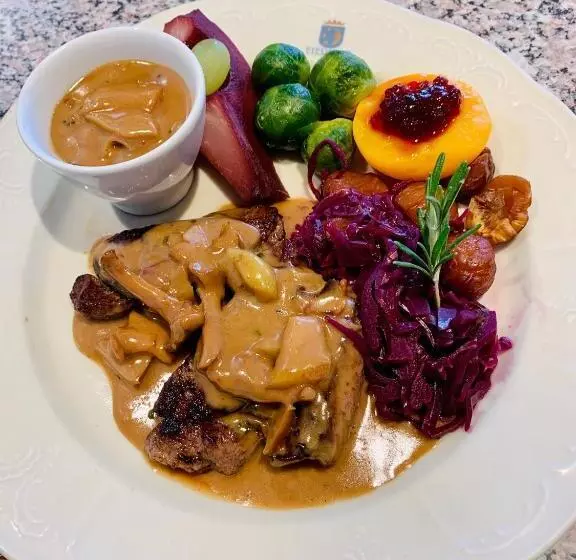 Hotelli Restaurant Eierhals Am ägerisee