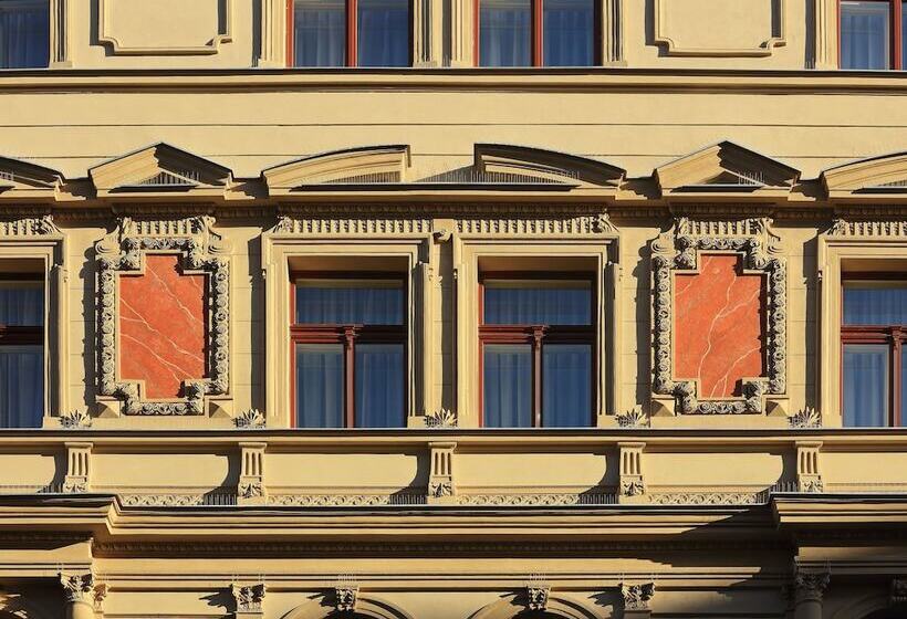 Salvator Boutique Hotel Vegan Friendly