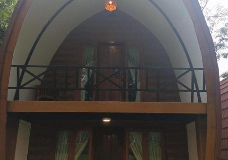 Hotel The Village Bumi Kadamaian Bogor