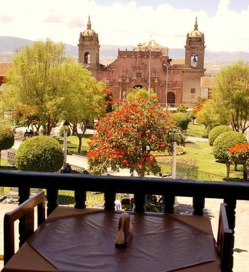 בית מלון כפרי Viavia Cafe Ayacucho