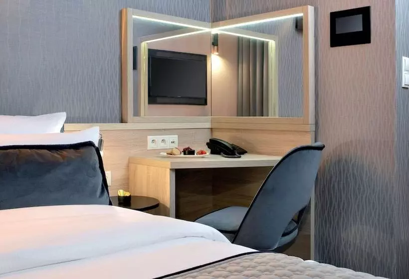 Leonardo Boutique Hotel Krakow Old Town