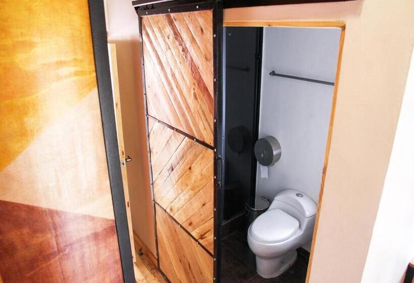 Supertramp Hostel Cusco