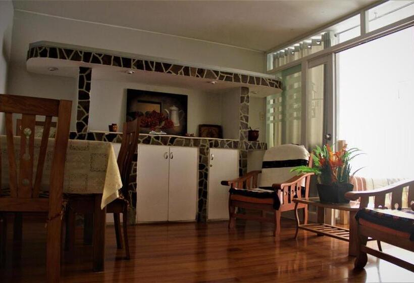 فندق صغير Hospedaje Familiar B&b Virma