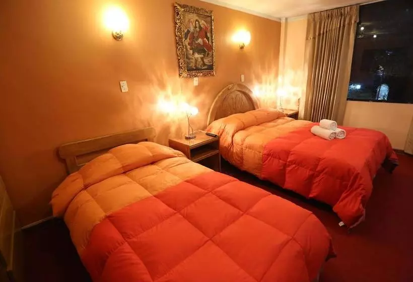 هاستل Totorani Inn