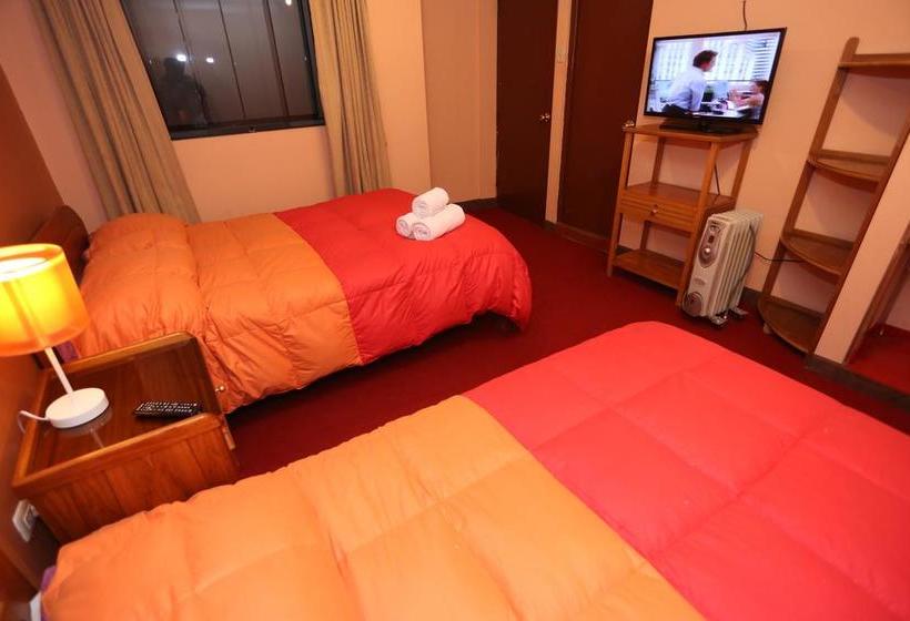 هاستل Totorani Inn