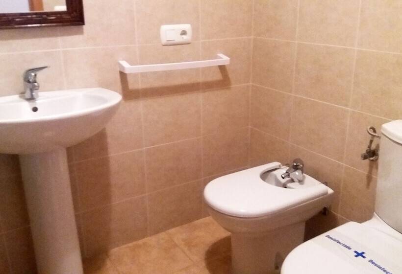 Apartamentos Colomeras 3000