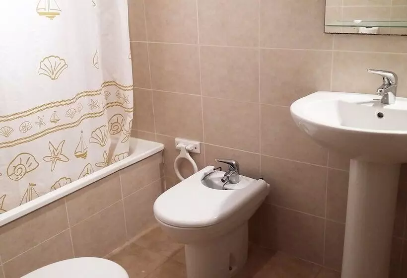 Apartamentos Colomeras 3000