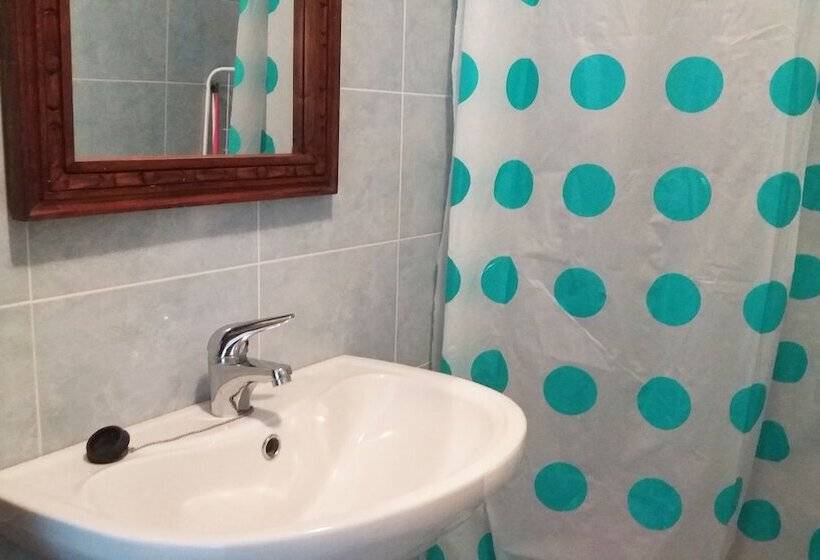 Apartamentos Colomeras 3000