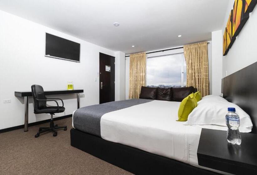 هتل Ayenda 1063 Golden