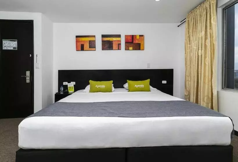 Hotelli Ayenda 1063 Golden