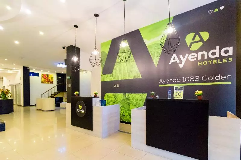 Hotelli Ayenda 1063 Golden