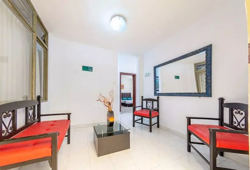 Hotelli Ayenda Imperio La 16